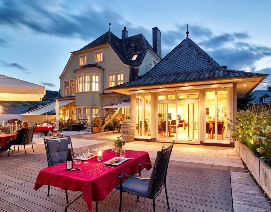 Gaestehaus & Weingut Cluesserath-Weiler Триттенхайм Экстерьер фото